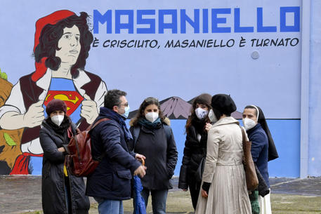 Napoli: Masaniello con volto Pino Daniele per rilancio zona Marina